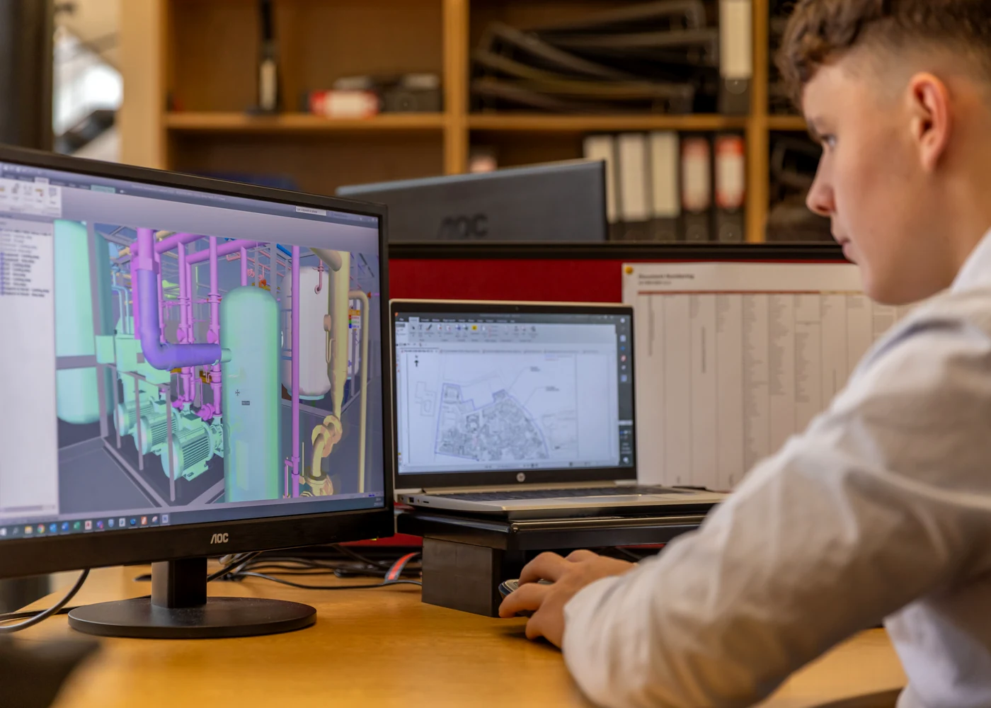 Engineering review supporting drawing-based dimensional inspection planning